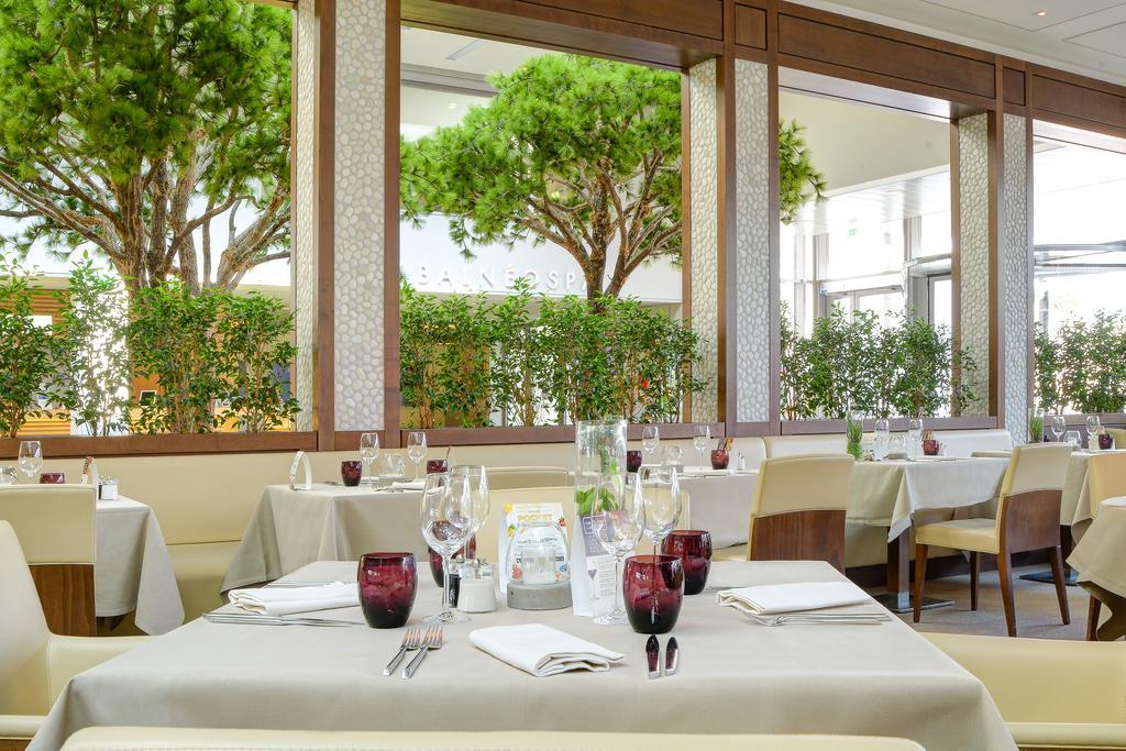 Hotel Barriere Ribeauville Ngoại thất bức ảnh