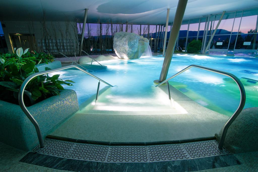 Hotel Barriere Ribeauville Ngoại thất bức ảnh