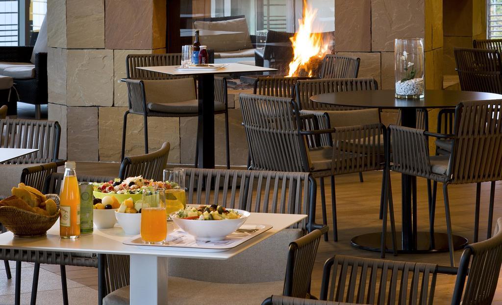 Hotel Barriere Ribeauville Ngoại thất bức ảnh